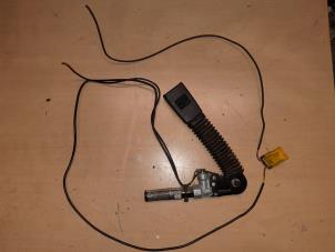 Used Seatbelt tensioner, left Peugeot Boxer (U9) 2.2 HDi 120 Euro 4 Price € 95,00 Margin scheme offered by A.T.S. van de Wiel
