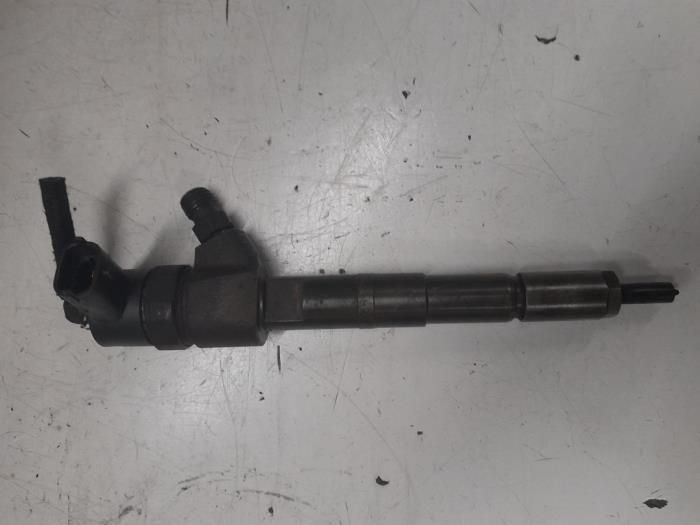 Usagé Injecteurs Alfa Romeo GT (937) 1.9 JTD 16V Multijet Prix € 85,00 Règlement à la marge proposé par A.T.S. van de Wiel