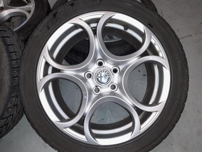 Sport rims set + tires - Alloy ALFA ROMEO - A.T.S. van de Wiel