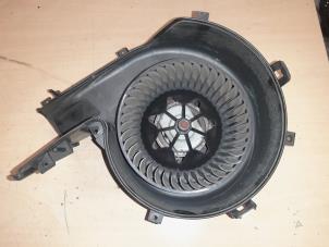 Usados Motor de ventilador de calefactor Fiat Croma (194) 1.9 JTD Multijet 16V Precio € 55,00 Norma de margen ofrecido por A.T.S. van de Wiel