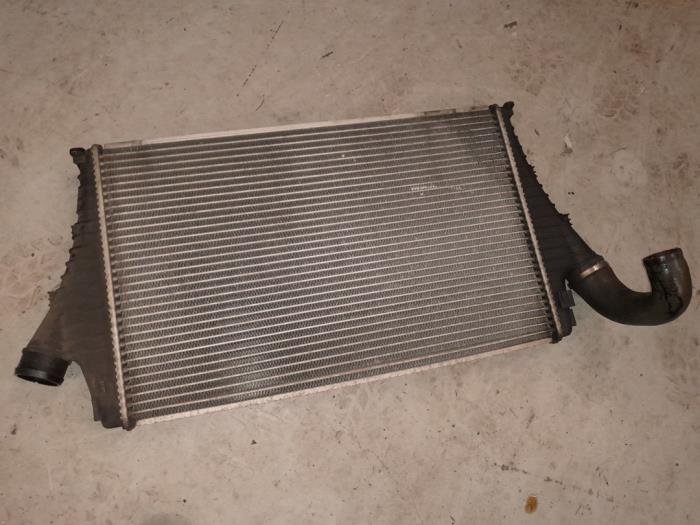 Usados Intercooler Fiat Croma (194) 1.9 D Multijet 16V Precio € 45,00 Norma de margen ofrecido por A.T.S. van de Wiel
