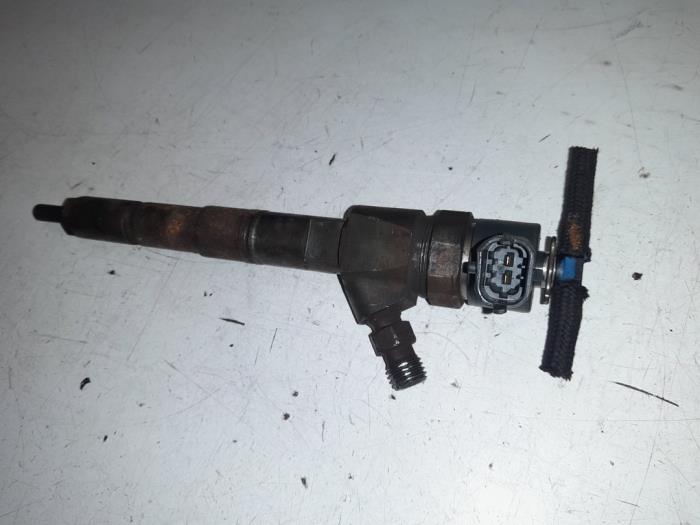 Usagé Injecteurs Fiat Croma (194) 1.9 D Multijet 16V Prix € 45,00 Règlement à la marge proposé par A.T.S. van de Wiel