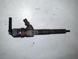 Used Injector (diesel) Fiat Croma (194) 1.9 JTD Multijet 16V Price € 45,00 Margin scheme offered by A.T.S. van de Wiel