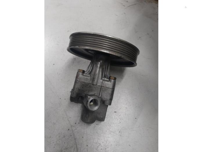 Usagé Pompe de direction Audi RS 6 Avant (C5) RS6 4.2 V8 40V Biturbo Prix € 175,00 Règlement à la marge proposé par A.T.S. van de Wiel