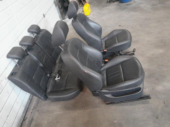 Set of upholstery (complete) from a Seat Ibiza ST (6J8) 1.2 TDI Ecomotive 2012