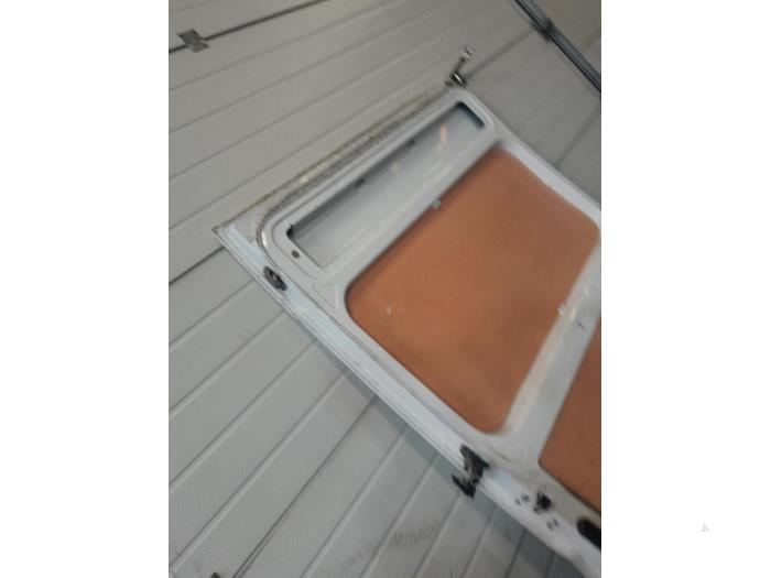 Sliding door, left from a Peugeot Boxer (U9) 2.2 HDi 130 Euro 5 2015