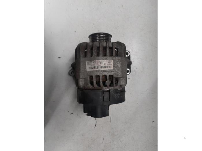 Begagnade Dynamo Fiat 500 (312) 1.4 16V Pris € 55,00 Marginaltabell erbjuds av A.T.S. van de Wiel