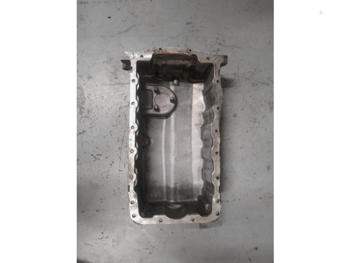 Ölwanne van een Volkswagen Caddy III (2KA,2KH,2CA,2CH) 2.0 SDI 2005