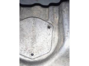 Ölwanne van een Volkswagen Caddy III (2KA,2KH,2CA,2CH) 2.0 SDI 2005