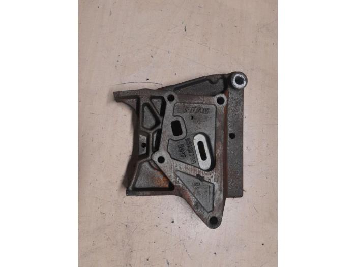 Used Engine mount Fiat Ducato (250) 2.0 D 115 Multijet Price € 35,00 Margin scheme offered by A.T.S. van de Wiel