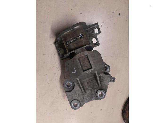 Used Engine mount Fiat Ducato (250) 2.0 D 115 Multijet Price € 85,00 Margin scheme offered by A.T.S. van de Wiel