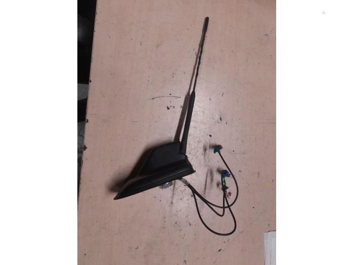 Używane Antena Volkswagen Polo V (6R) 1.4 GTI 16V Cena € 45,00 Procedura marży oferowane przez A.T.S. van de Wiel