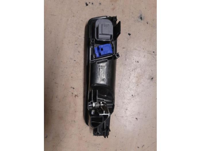 Mirror switch from a Volkswagen Touran (1T1/T2) 1.6 2007