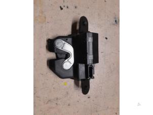 Used Tailgate lock mechanism Fiat 500C (312) 1.2 69 Price € 40,00 Margin scheme offered by A.T.S. van de Wiel