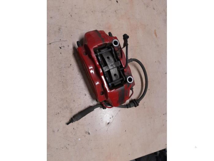 Gebrauchte Bremszange rechts vorne Alfa Romeo Giulietta (940) 1.75 TBI 16V QV Preis € 240,00 Margenregelung angeboten von A.T.S. van de Wiel