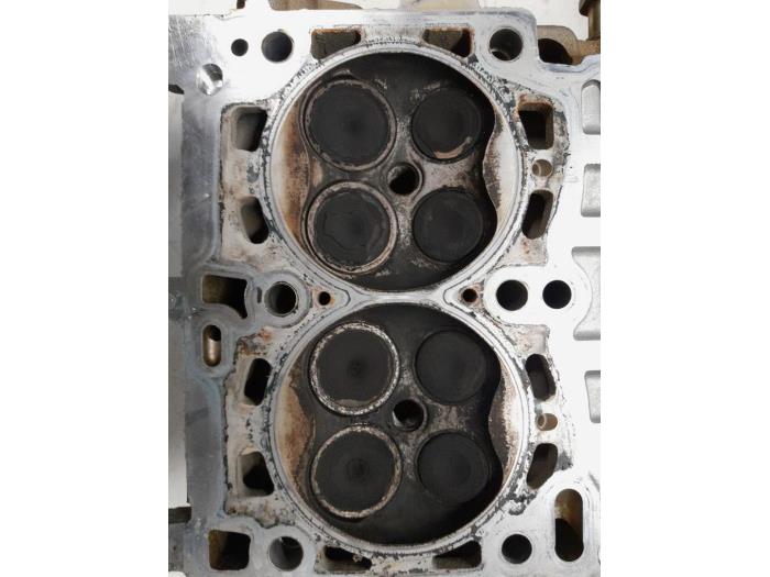 Cylinder head from a Fiat 500 (312) 0.9 TwinAir 60 2017