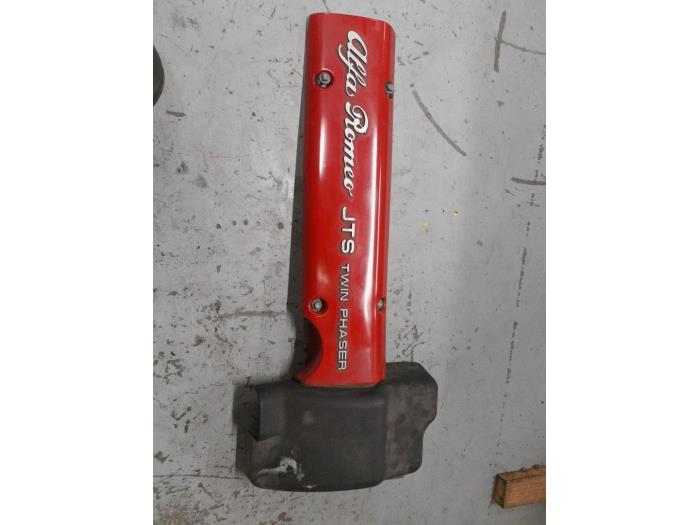 Gebrauchte Abdeckblech Motor Alfa Romeo 159 (939AX) 2.2 JTS 16V Preis € 40,00 Margenregelung angeboten von A.T.S. van de Wiel