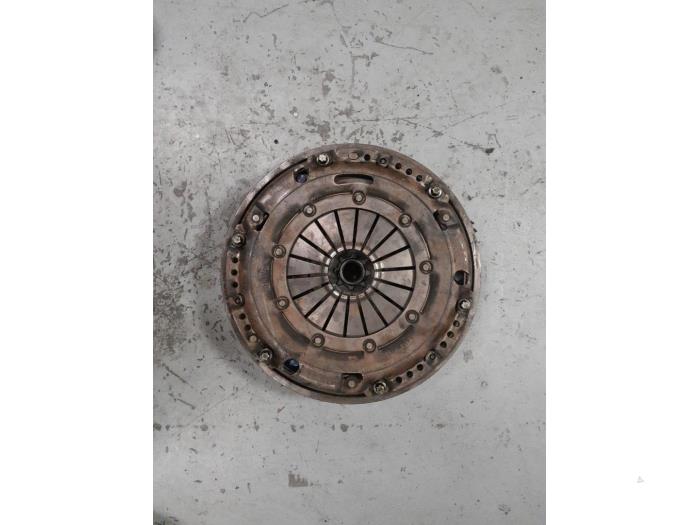 Gebrauchte Doppelte Masse Schwungrad Alfa Romeo 159 (939AX) 1.9 JTS 16V Preis € 135,00 Margenregelung angeboten von A.T.S. van de Wiel