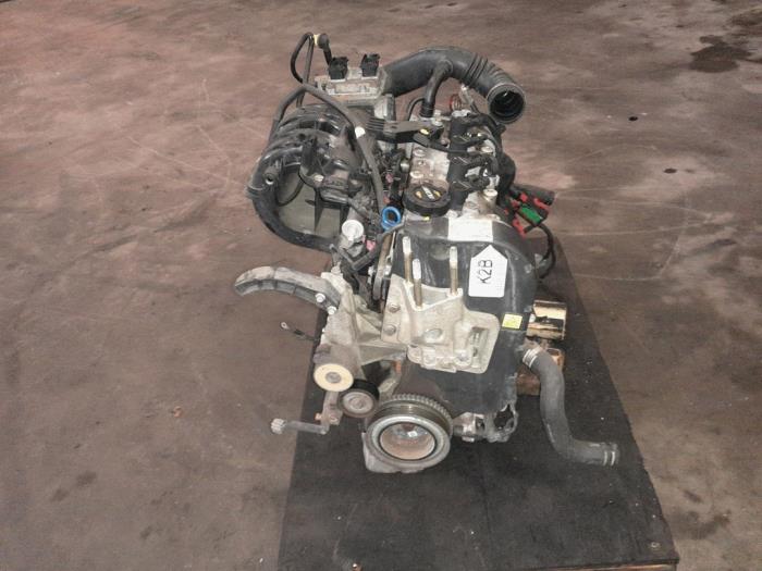 Motor van een Lancia Ypsilon (843) 1.4 16V 2004