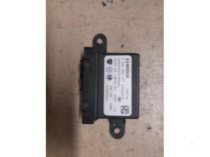 Begagnade PDC-modul Fiat 500L (199) 0.9 TwinAir Turbo 105 Pris € 30,00 Marginaltabell erbjuds av A.T.S. van de Wiel