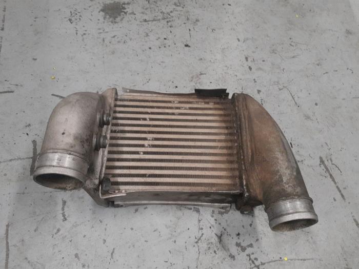 Usados Intercooler Audi RS 6 Avant (C5) RS6 4.2 V8 40V Biturbo Precio € 75,00 Norma de margen ofrecido por A.T.S. van de Wiel