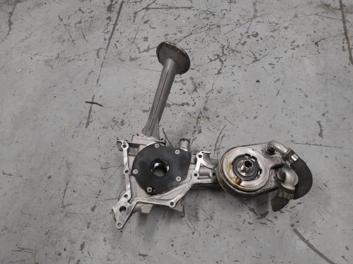 Gebrauchte Ölpumpe Alfa Romeo 147 (937) 1.9 JTD 115 Preis € 85,00 Margenregelung angeboten von A.T.S. van de Wiel