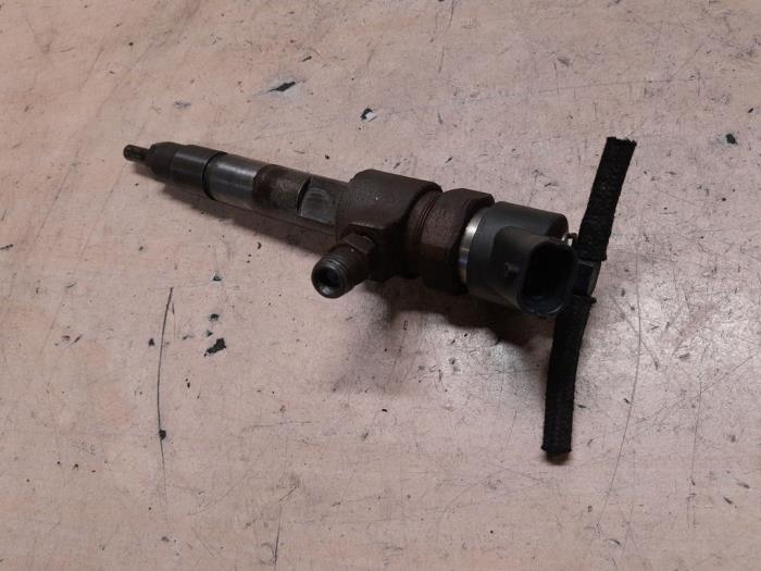 Usagé Injecteurs Alfa Romeo 147 (937) 1.9 JTD 115 Prix € 65,00 Règlement à la marge proposé par A.T.S. van de Wiel