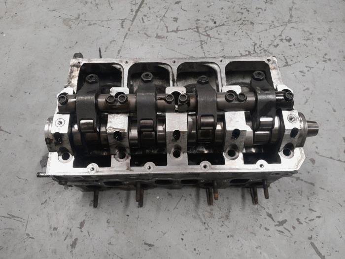 Używane Glowica cylindra Volkswagen Caddy III (2KA,2KH,2CA,2CH) 2.0 SDI Cena € 195,00 Procedura marży oferowane przez A.T.S. van de Wiel