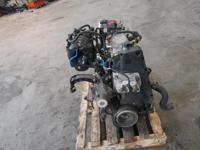 Engine from a Fiat Grande Punto (199) 1.2 2007