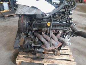 Engine from a Alfa Romeo 166 2.0 Twin Spark 16V 2004