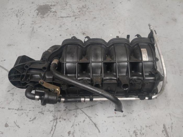 Używane Kolektor dolotowy Alfa Romeo 147 (937) 1.6 HP Twin Spark 16V Cena € 50,00 Procedura marży oferowane przez A.T.S. van de Wiel
