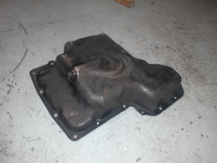 Gebrauchte Ölwanne Peugeot Boxer (U9) 2.2 HDi 100 Euro 4 Preis € 45,00 Margenregelung angeboten von A.T.S. van de Wiel