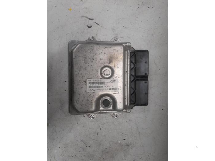 Used Engine management computer Opel Combo 1.3 CDTI 16V Price € 335,00 Margin scheme offered by A.T.S. van de Wiel