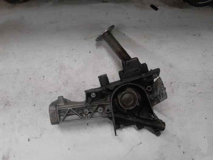 Gebrauchte Ölpumpe Alfa Romeo GT (937) 1.8 Twin Spark 16V Preis € 75,00 Margenregelung angeboten von A.T.S. van de Wiel