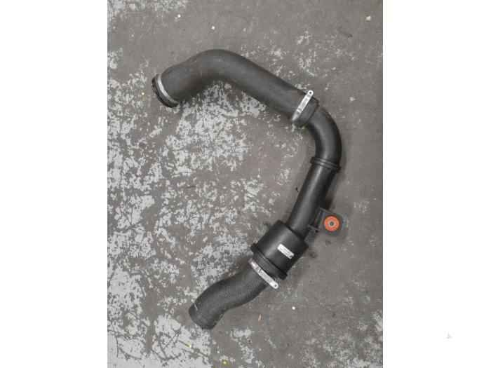 Gebrauchte Intercooler Schlauch Alfa Romeo Giulietta (940) 1.4 TB 16V MultiAir Preis € 40,00 Margenregelung angeboten von A.T.S. van de Wiel