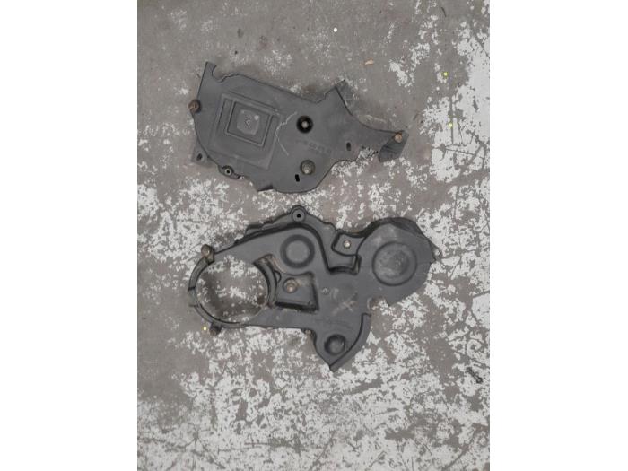 Usagé Couvercle de distribution Peugeot Bipper (AA) 1.4 HDi Prix € 45,00 Règlement à la marge proposé par A.T.S. van de Wiel