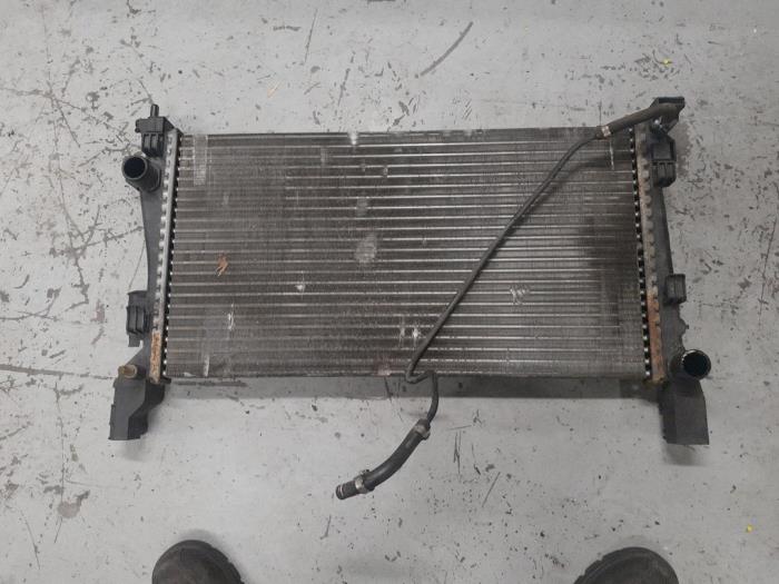 Gebrauchte Kühler Peugeot Bipper (AA) 1.4 HDi Preis € 45,00 Margenregelung angeboten von A.T.S. van de Wiel