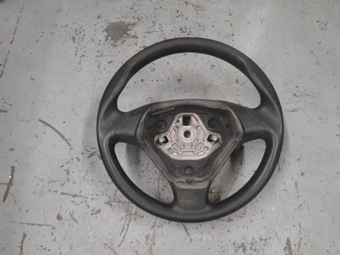 Używane Kierownica Opel Combo 1.3 CDTI 16V Cena € 50,00 Procedura marży oferowane przez A.T.S. van de Wiel