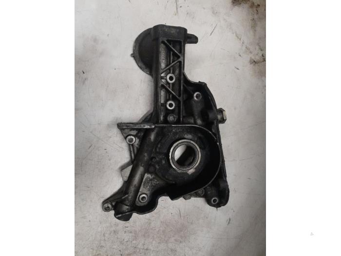 Gebrauchte Ölpumpe Alfa Romeo 156 (932) 1.9 JTD Preis € 65,00 Margenregelung angeboten von A.T.S. van de Wiel