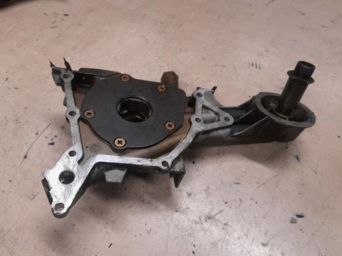 Gebrauchte Ölpumpe Alfa Romeo 156 (932) 1.8 Twin Spark 16V Preis € 75,00 Margenregelung angeboten von A.T.S. van de Wiel