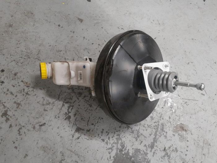 Usagé Servo frein Fiat Doblo Cargo (263) 1.6 D Multijet Prix € 45,00 Règlement à la marge proposé par A.T.S. van de Wiel