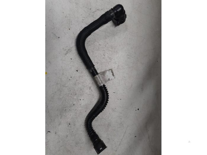 Begagnade Vattenrör Fiat Doblo Cargo (263) 1.6 D Multijet Pris € 25,00 Marginaltabell erbjuds av A.T.S. van de Wiel