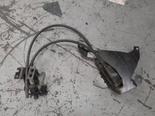 Used Spare wheel mechanism Fiat Doblo Cargo (263) 1.6 D Multijet Price € 190,00 Margin scheme offered by A.T.S. van de Wiel