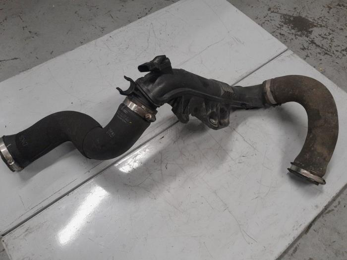 Gebrauchte Intercooler Rohr Audi A4 (B8) 1.8 TFSI 16V Preis € 45,00 Margenregelung angeboten von A.T.S. van de Wiel