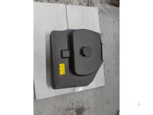Usados Juego de herramientas Audi A4 (B8) 1.8 TFSI 16V Precio € 65,00 Norma de margen ofrecido por A.T.S. van de Wiel