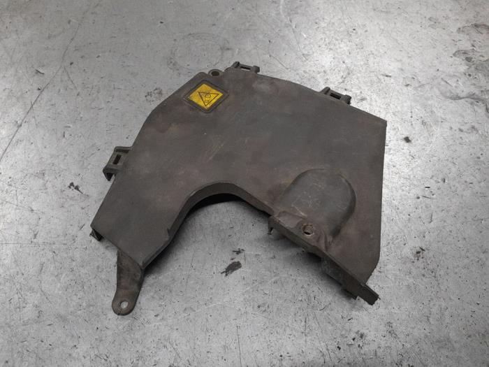 Usagé Couvercle de distribution Alfa Romeo 156 Prix € 50,00 Règlement à la marge proposé par A.T.S. van de Wiel