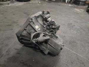 Getriebe van een Alfa Romeo GT (937) 1.9 JTD 16V Multijet 2004