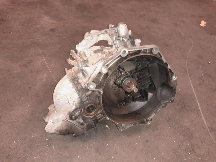 Gebrauchte Getriebe Alfa Romeo 159 (939AX) 1.9 JTS 16V Preis € 200,00 Margenregelung angeboten von A.T.S. van de Wiel