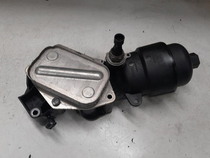 Gebrauchte Ölfiltergehäuse Fiat 500C (312) 0.9 TwinAir 80 Preis € 90,00 Margenregelung angeboten von A.T.S. van de Wiel