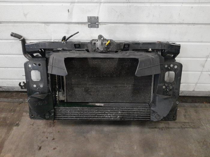 Begagnade Front Alfa Romeo Giulietta (940) 1.4 TB 16V MultiAir Pris € 150,00 Marginaltabell erbjuds av A.T.S. van de Wiel